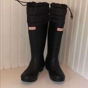 Hunter tall boots with quilted top
